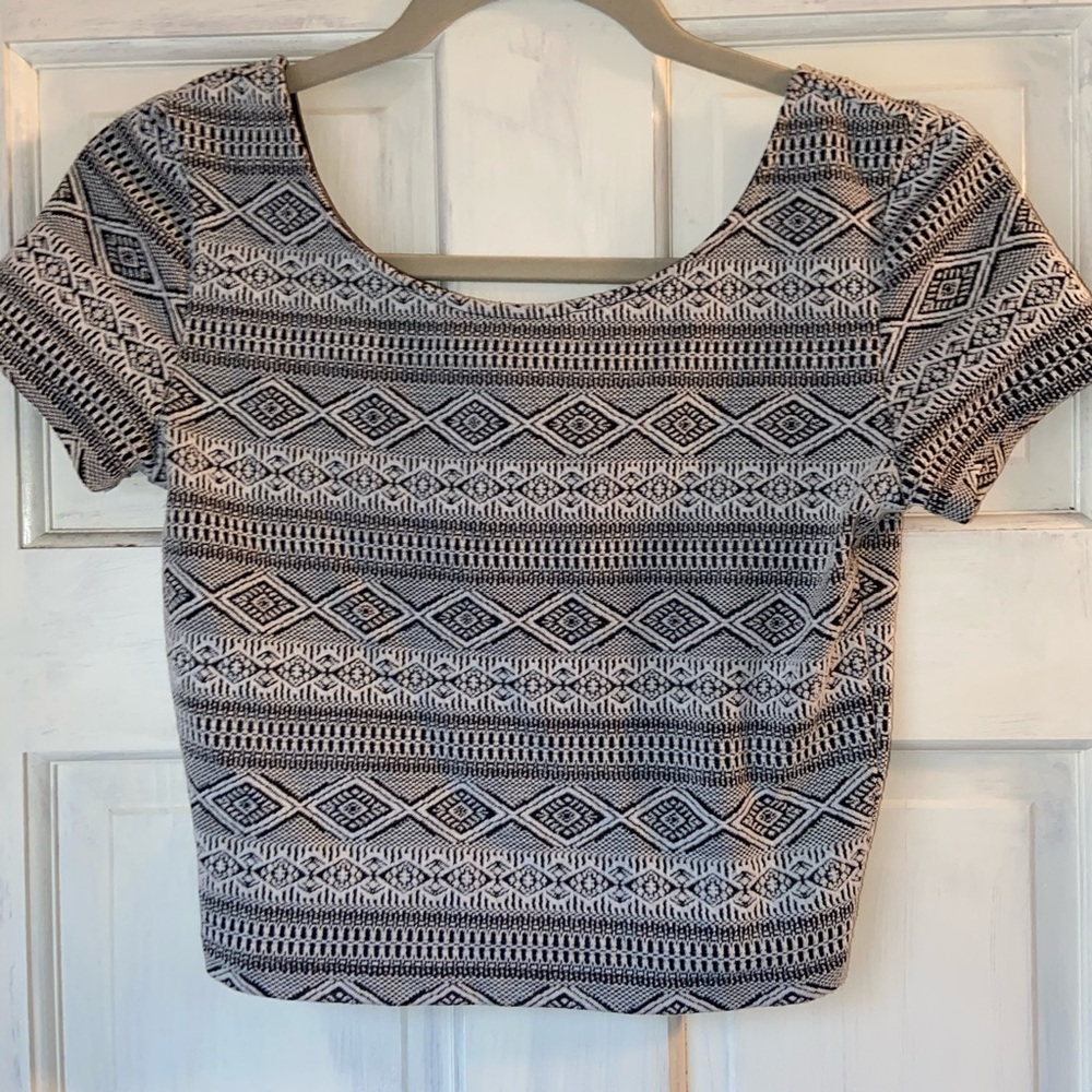 Aztec print crop top